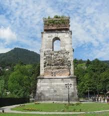 Park pri stebru viadukta 2019